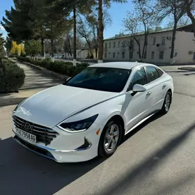 Hyundai Sonata 2021