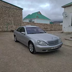 Mercedes-Benz E-Class 1999
