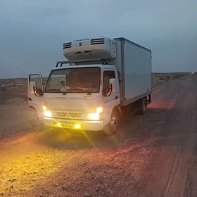 Mitsubishi Canter 2015