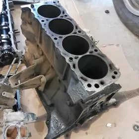 Nissan Urvan dwigatel zapças