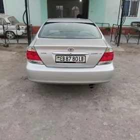 Toyota Camry 2005