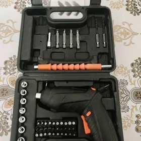 Продам шуруповёрт