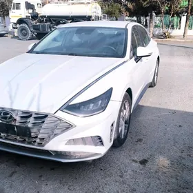 Hyundai Sonata 2020