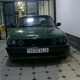 BMW 535 1990