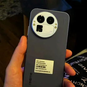 REALME GT8 PRO