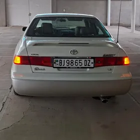 Toyota Camry 1999
