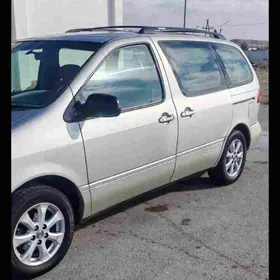 Toyota Sienna 2002