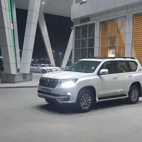 Toyota Land Cruiser Prado 2020