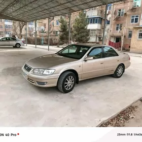 Toyota Camry 2001