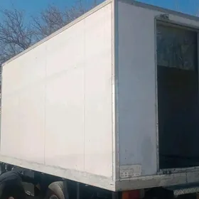 Mitsubishi Canter 1999