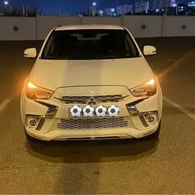 Mitsubishi Outlander Sport 2019