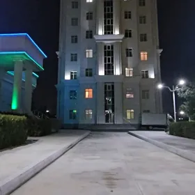 Satlyk 3-komnat Elitk