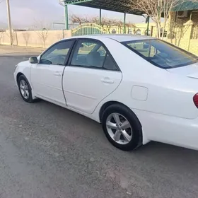 Toyota Camry 2001