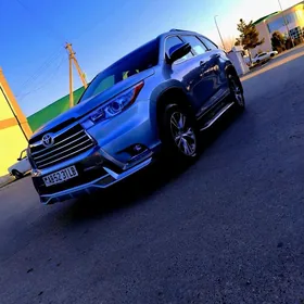 Toyota Highlander 2015