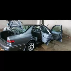 Toyota Camry 1999