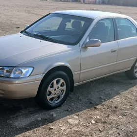 Toyota Camry 1997