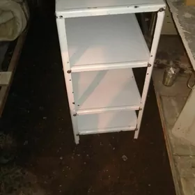 etajerka polka kuhna ucin