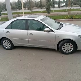 Toyota Camry 2005