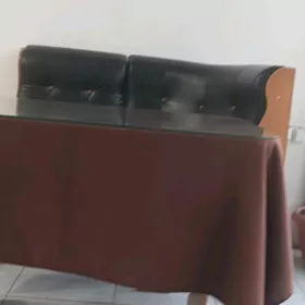 kreslo ugolnik, stoly bilen