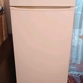 Холодильник маленький Вестол