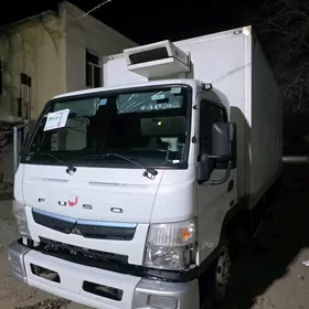 Mitsubishi Canter 2020