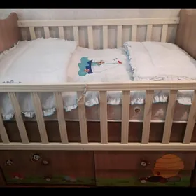 Кроватка детская