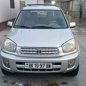 Toyota RAV4 2001