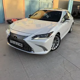 Lexus ES 350 2019