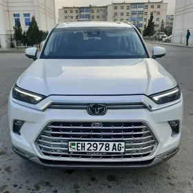 Toyota Highlander 2024