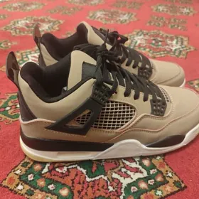 Неношенные ботинки, туфли и кр