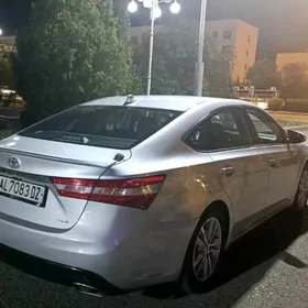 Toyota Avalon 2013