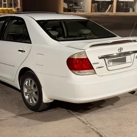 Toyota Camry 2003