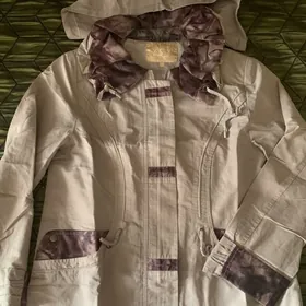 Куртка ветровка