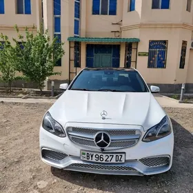 Mercedes-Benz W212 2015