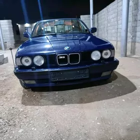 BMW 535 1989