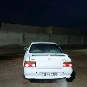 Toyota Corolla 1992
