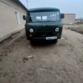 UAZ 2206 1998