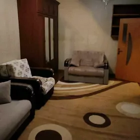 Mir 4 arkaçka, 4 etažyň 3 etaž