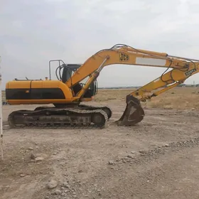 JCB Polemaster Plus 2006