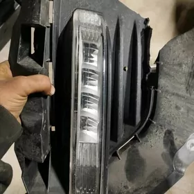 Ford Explorer tumanka