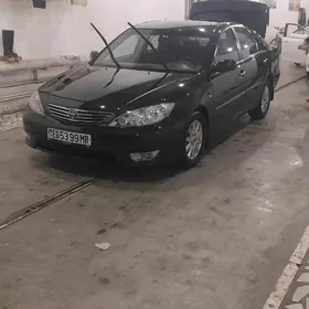Toyota Camry 2005