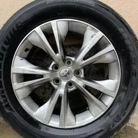 highlander diska  xle