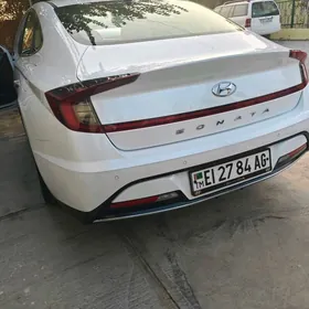 Hyundai Sonata Hybrid 2020