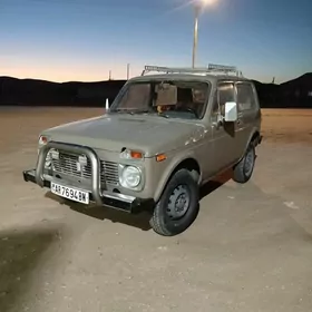 Lada Niva 1990