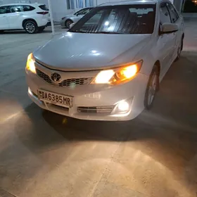 Toyota Camry 2012