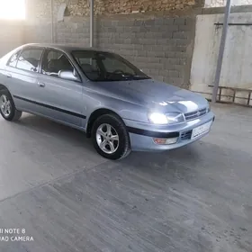 Toyota Corona 1996