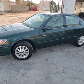 Toyota Camry 1999