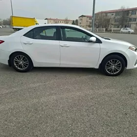 Toyota Corolla 2015