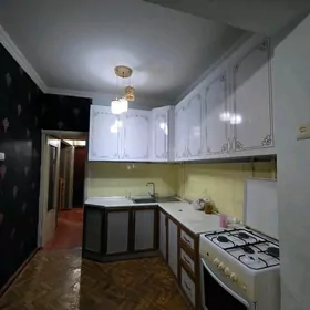 Доссаф 2 комнат 3 этаж