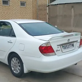 Toyota Camry 2003